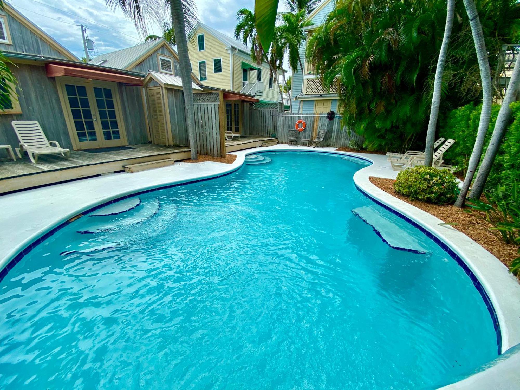 Petes Cottages Key West Exteriör bild